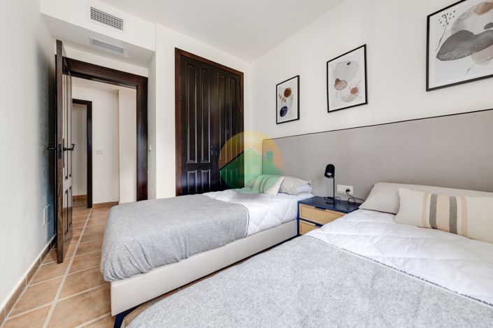 Image No.19-3 Bed Villa for sale