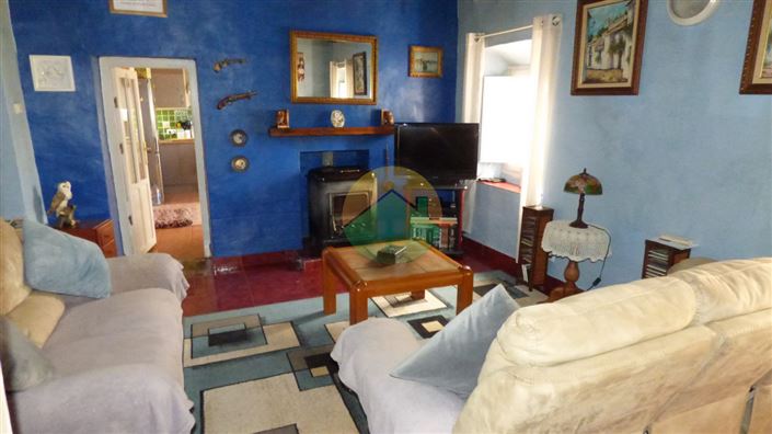 Image No.11-3 Bed House for sale