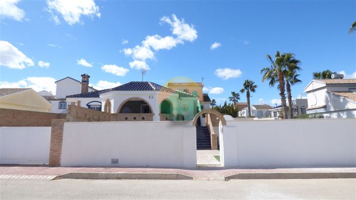 Image No.5-3 Bed Villa for sale