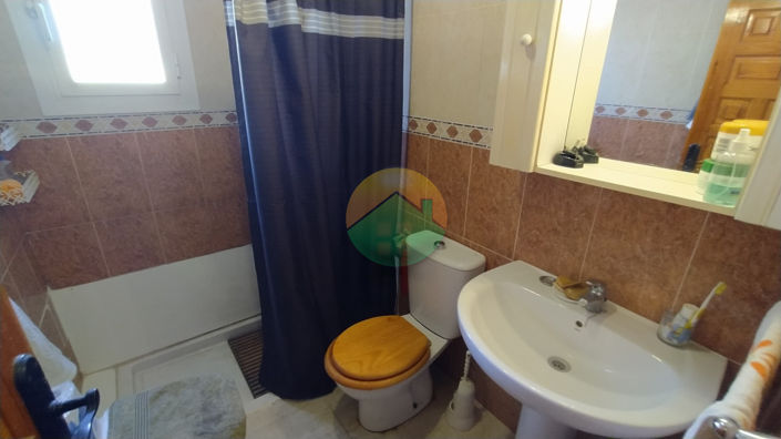 Image No.19-2 Bed Semi-Detached for sale