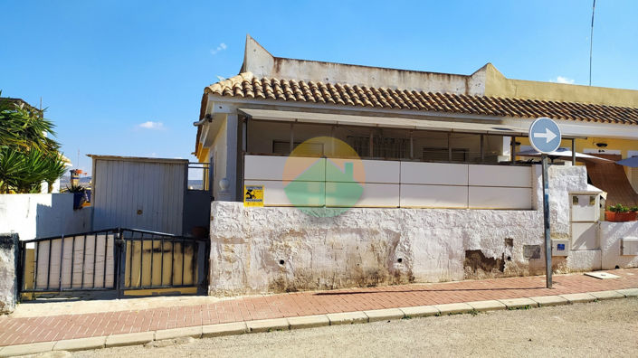 Image No.8-2 Bed Semi-Detached for sale