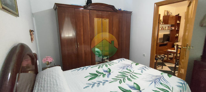 Image No.5-3 Bed House for sale