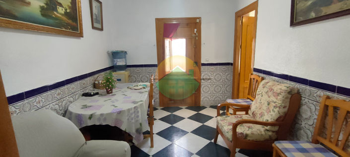 Image No.9-3 Bed House for sale