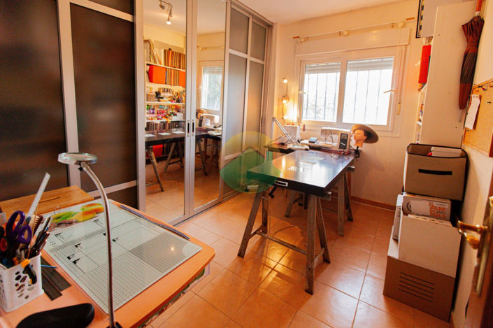 Image No.22-3 Bed Semi-Detached for sale