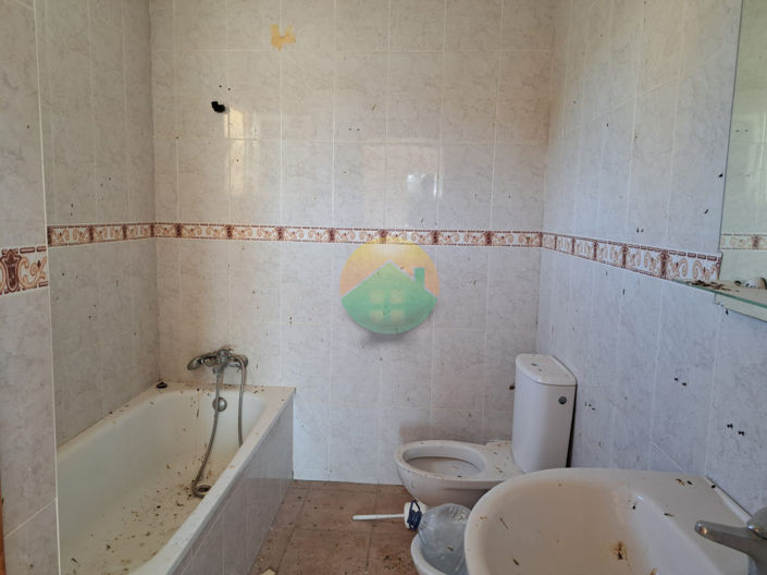 Image No.15-2 Bed Villa for sale