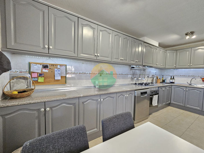 Image No.4-4 Bed Villa for sale