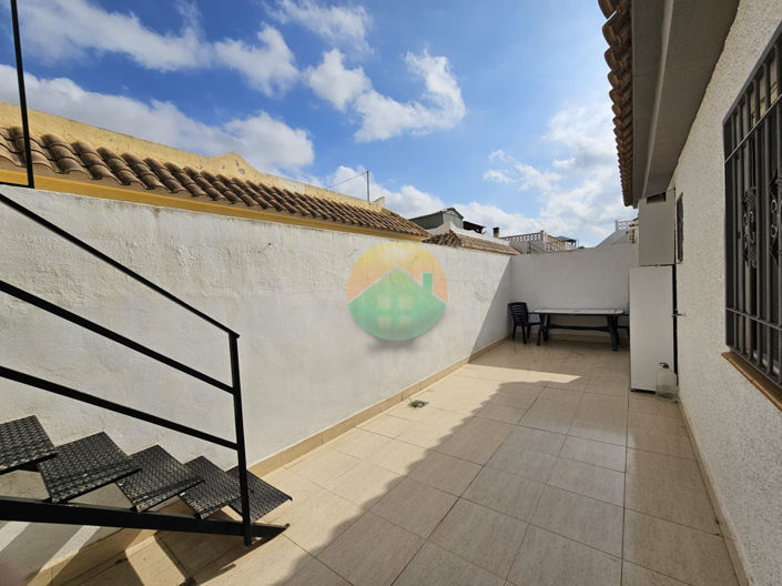 Image No.19-2 Bed Semi-Detached for sale