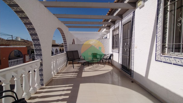 Image No.7-2 Bed Semi-Detached for sale