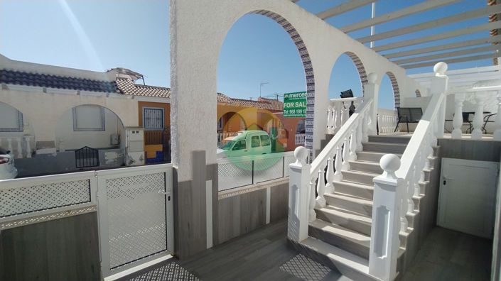 Image No.9-2 Bed Semi-Detached for sale