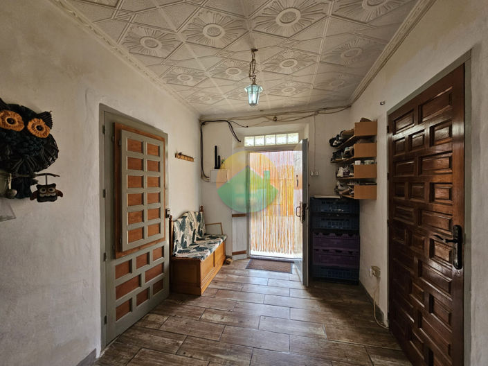 Image No.11-3 Bed Semi-Detached for sale