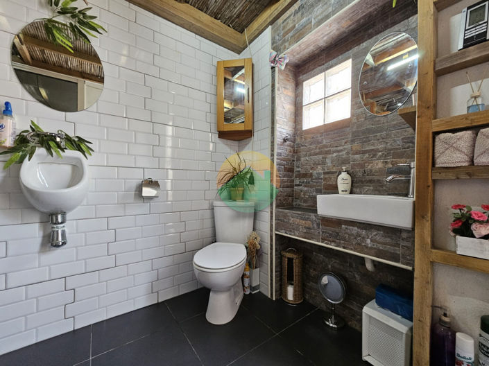 Image No.17-3 Bed Semi-Detached for sale