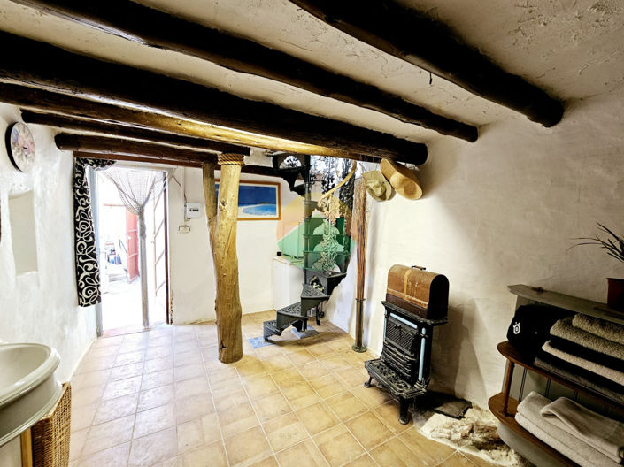 Image No.21-3 Bed Semi-Detached for sale