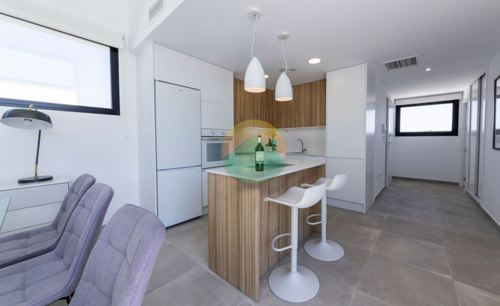 Image No.15-2 Bed Villa for sale