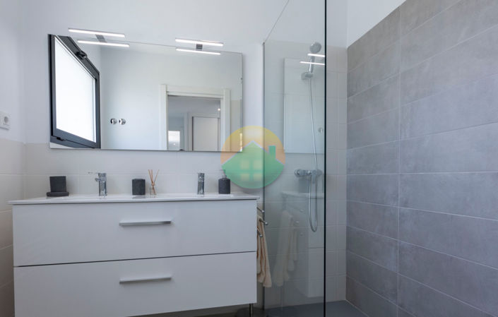 Image No.21-2 Bed Villa for sale