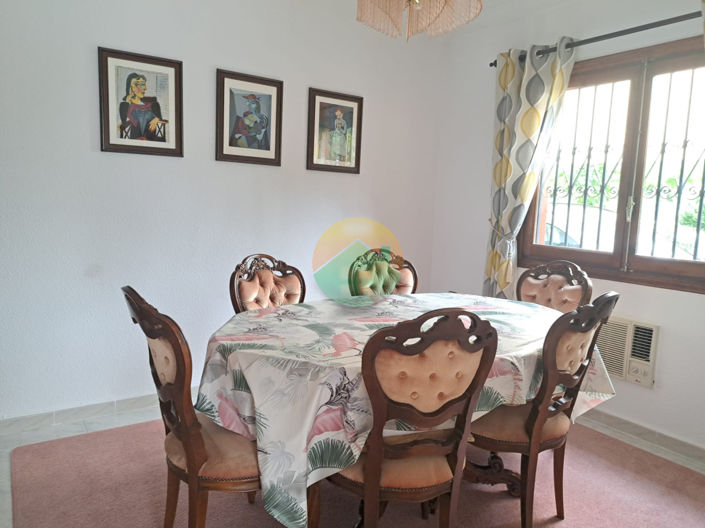 Image No.12-4 Bed Villa for sale