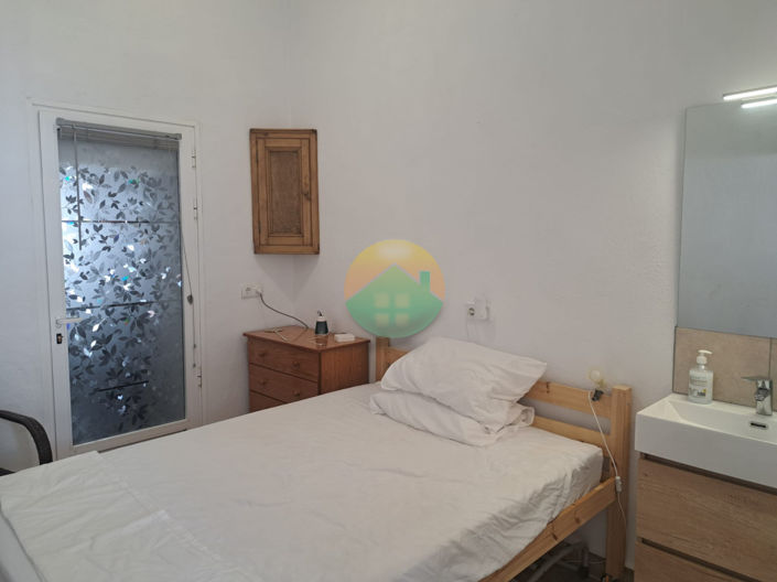 Image No.21-4 Bed House for sale