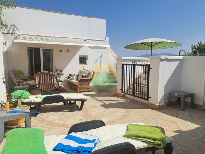 Image No.7-4 Bed House for sale