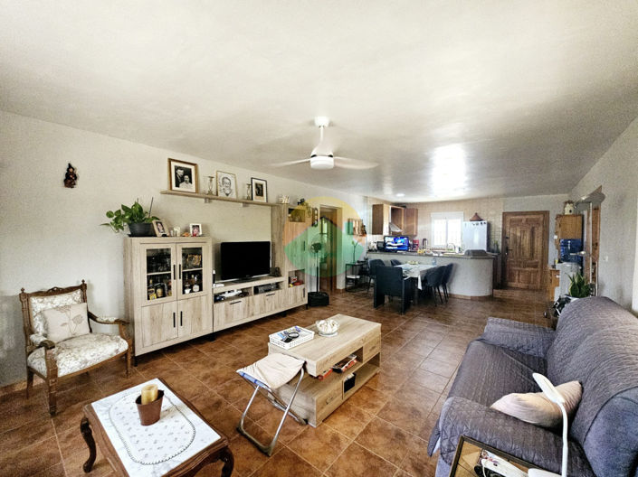 Image No.13-3 Bed Villa for sale