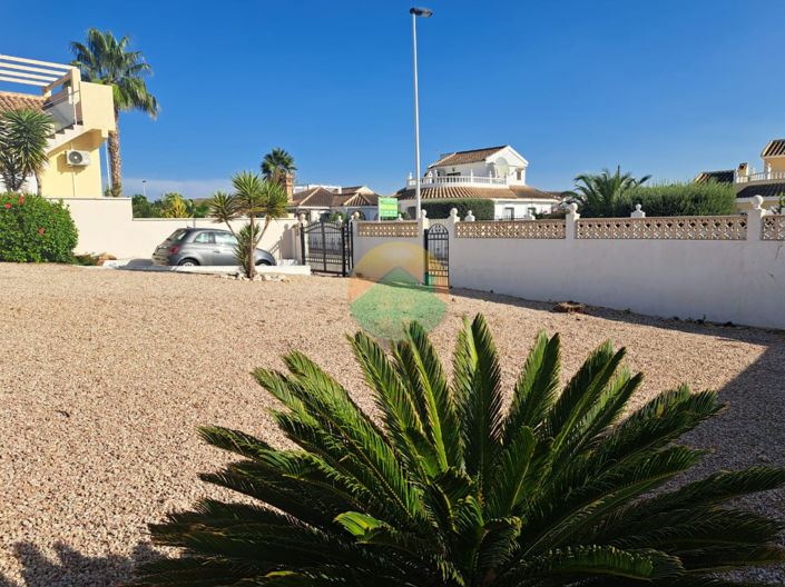 Image No.5-3 Bed Villa for sale