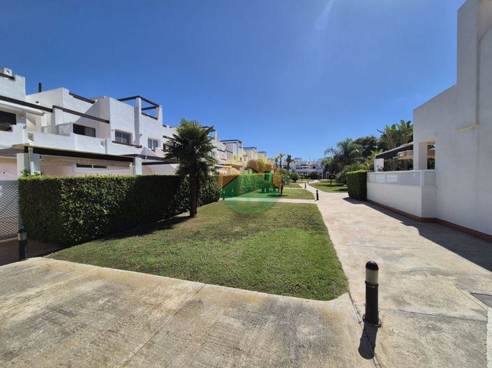 Image No.24-3 Bed Apartment for sale