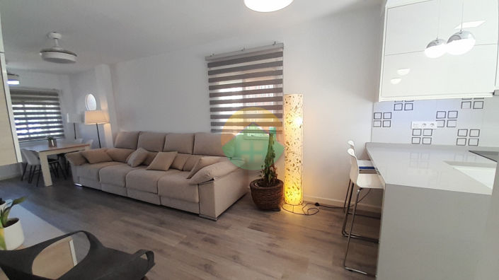 Image No.10-3 Bed House for sale