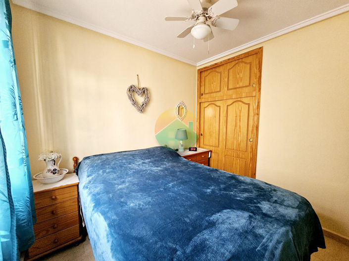 Image No.18-3 Bed Semi-Detached for sale