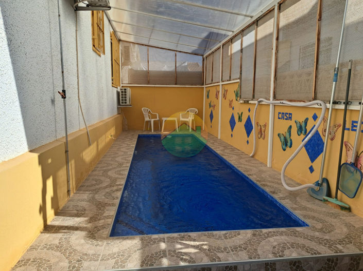 Image No.10-2 Bed Semi-Detached for sale