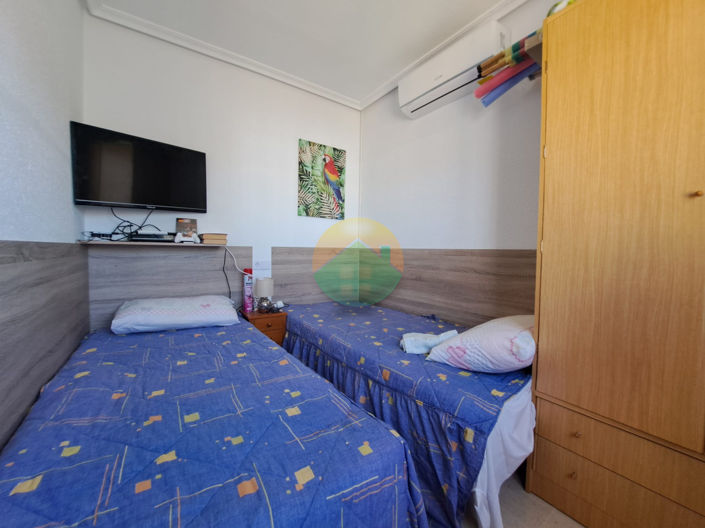 Image No.17-2 Bed Semi-Detached for sale