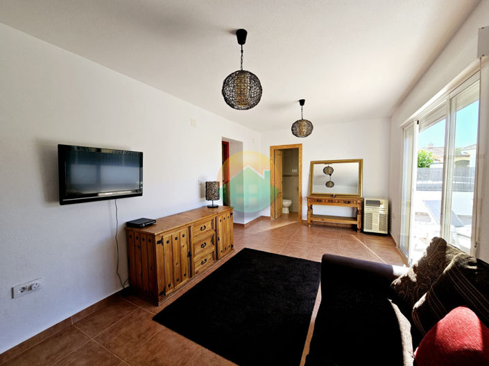 Image No.2-2 Bed Semi-Detached for sale