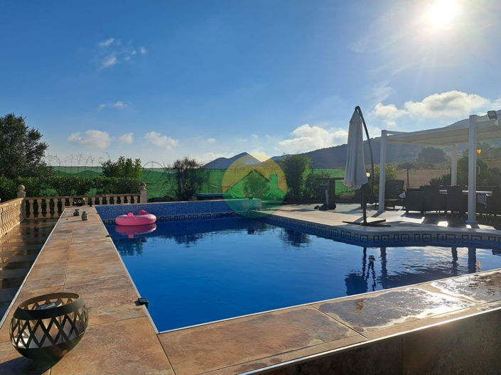 Image No.5-3 Bed Townhouse for sale