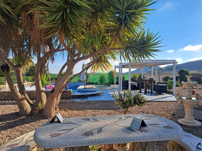 Image No.8-3 Bed Townhouse for sale