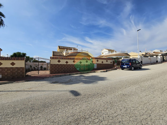 Image No.8-3 Bed Villa for sale