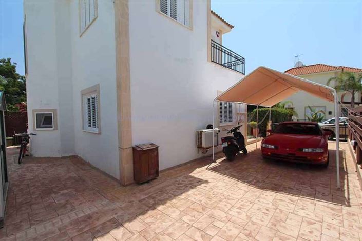 Image No.21-3 Bed Villa / Detached for sale