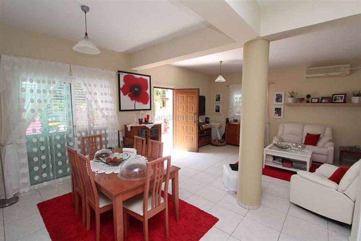 Image No.4-3 Bed Villa / Detached for sale