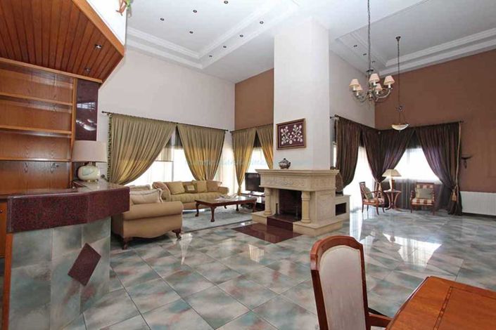 Image No.11-6 Bed Villa / Detached for sale