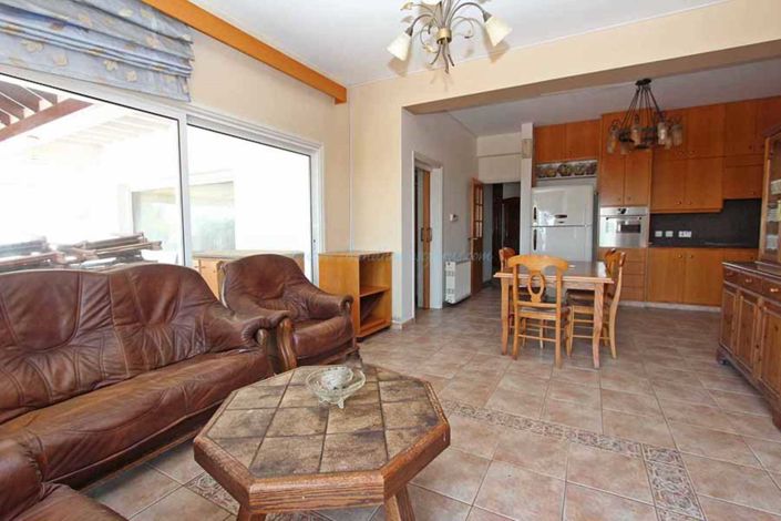 Image No.12-6 Bed Villa / Detached for sale