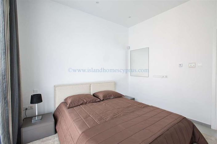 Image No.19-6 Bed Villa / Detached for sale