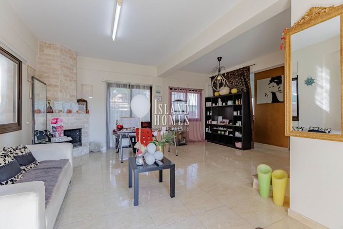 Image No.4-3 Bed Semi-Detached for sale