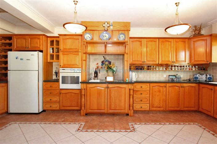 Image No.14-5 Bed Villa / Detached for sale