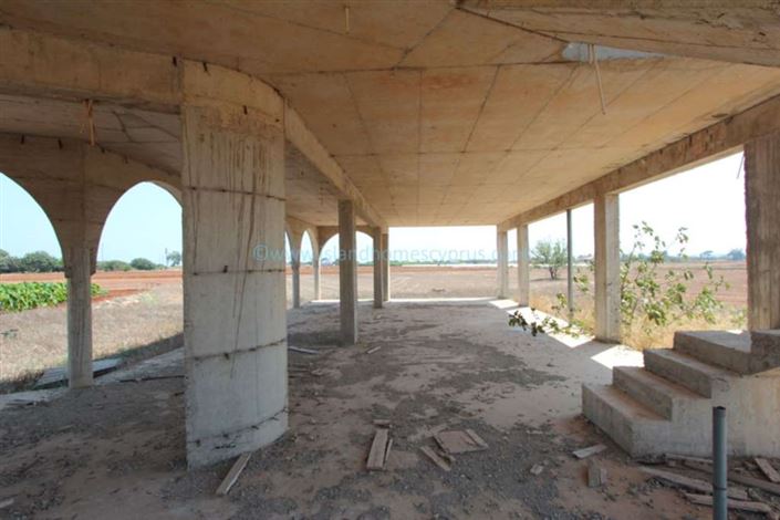 Image No.10-5 Bed Villa / Detached for sale