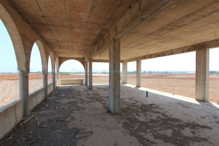 Image No.4-5 Bed Villa / Detached for sale