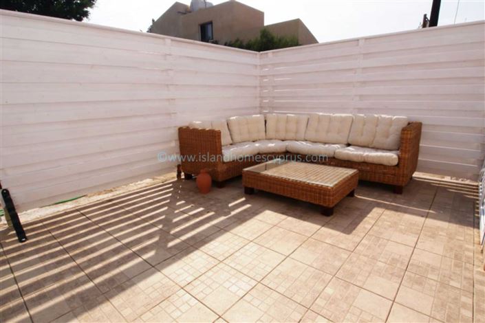 Image No.10-3 Bed Property for sale