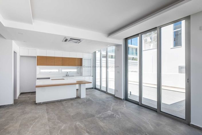 Image No.4-4 Bed Villa / Detached for sale