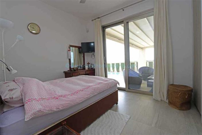 Image No.19-7 Bed Villa / Detached for sale