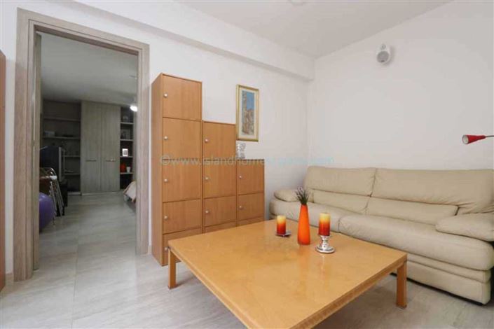 Image No.31-7 Bed Villa / Detached for sale