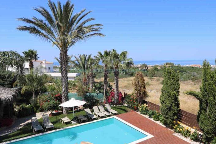 Image No.23-5 Bed Villa / Detached for sale