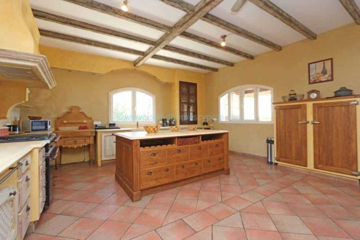 Image No.4-5 Bed Villa / Detached for sale