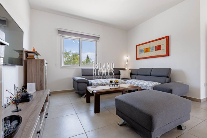 Image No.9-5 Bed Villa / Detached for sale