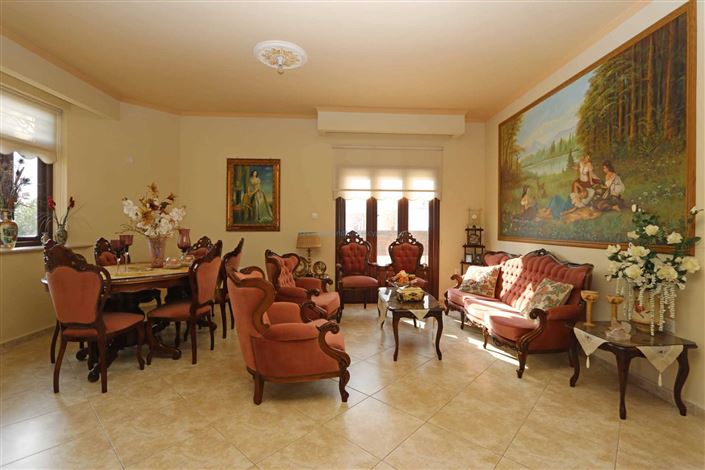 Image No.10-4 Bed Villa / Detached for sale