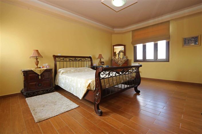 Image No.21-4 Bed Villa / Detached for sale